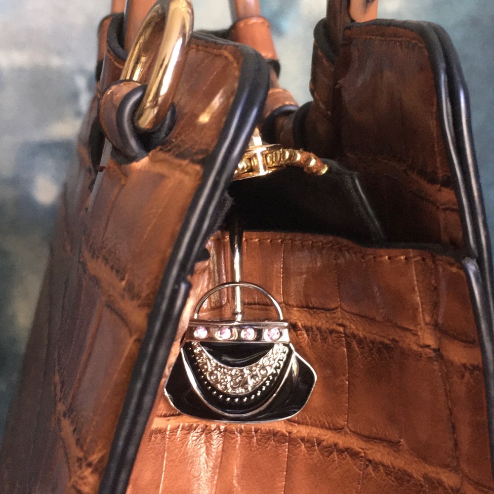 Alexx Key Finder Purse Accessory - Picture 4 of 4